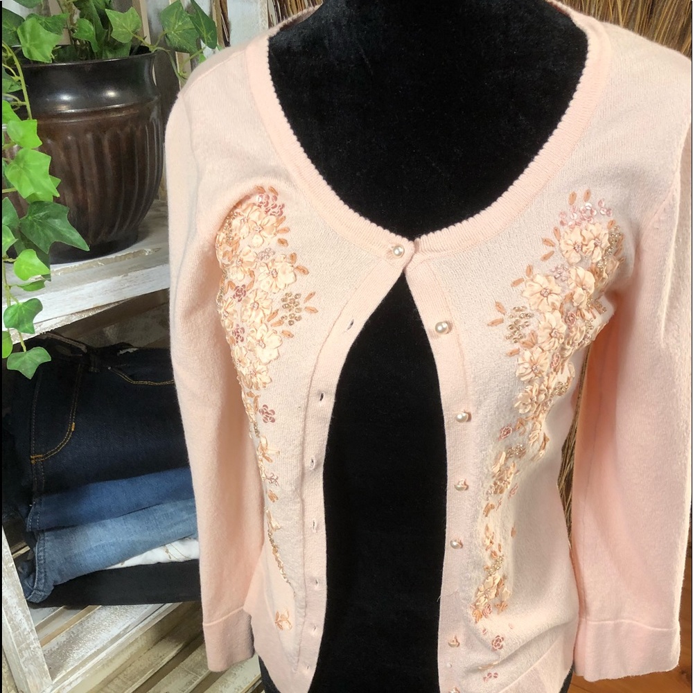 NWOT Nine West Pink Embellished Cardigan Sweater